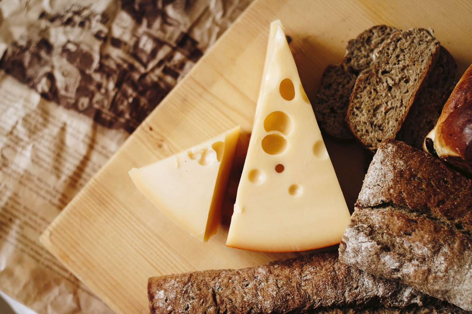 how to become a cheesemonger